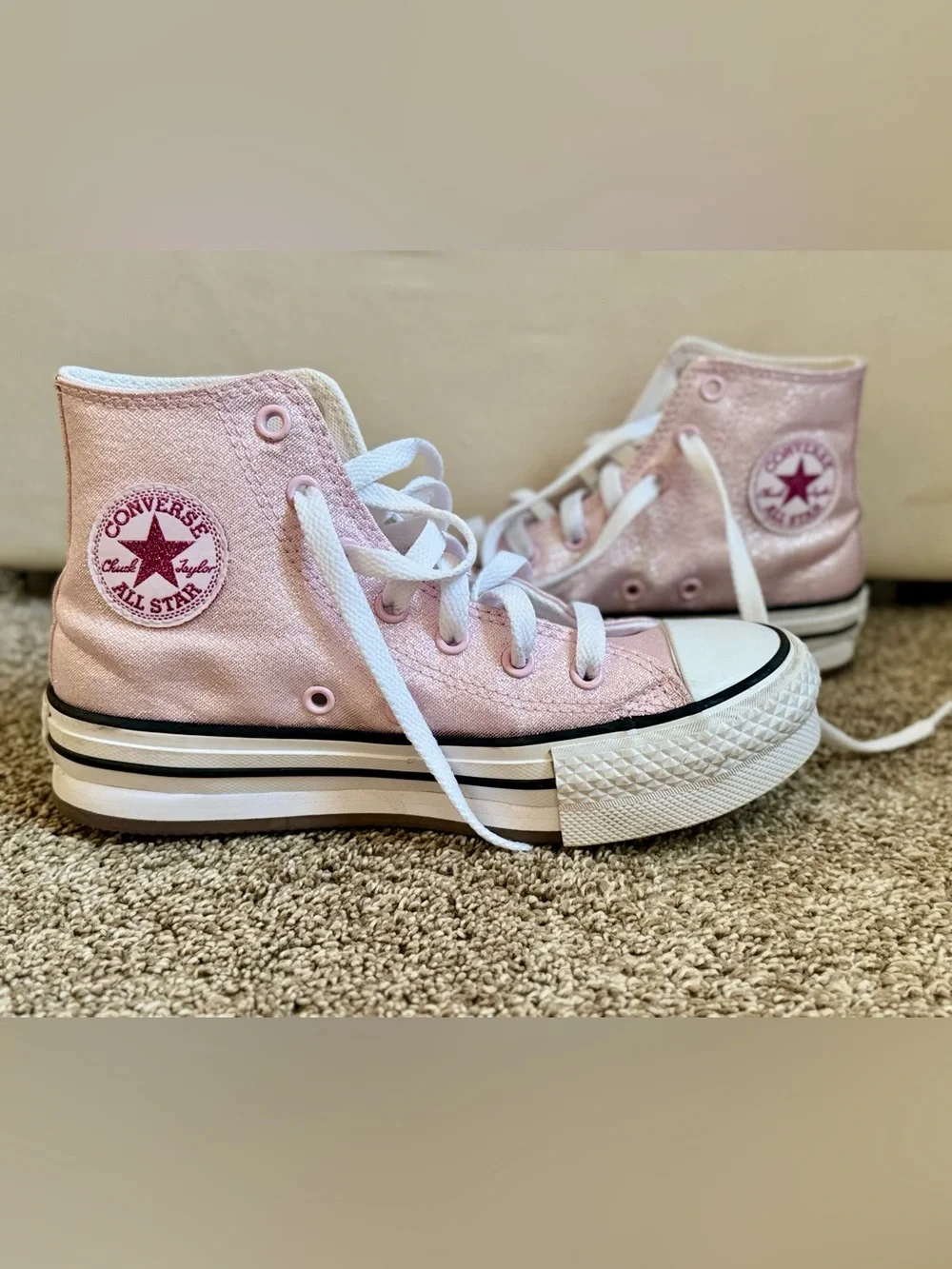 New — Girls Converse Kids High Top